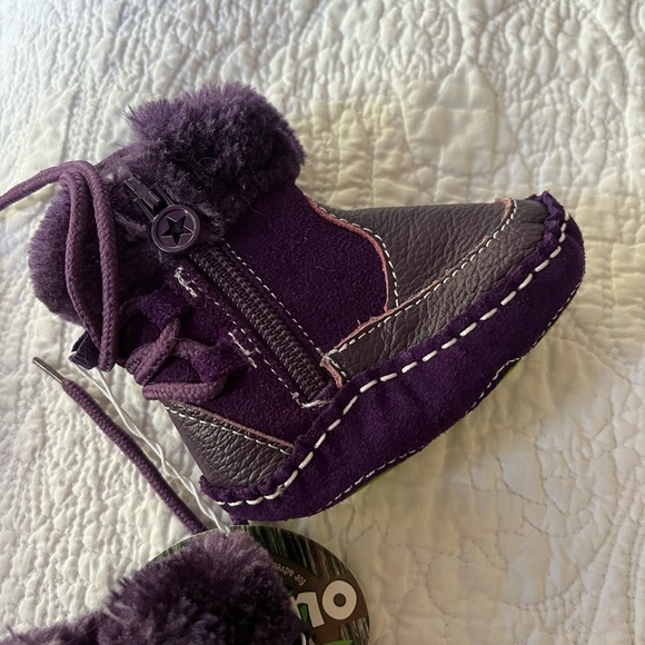Outbak’s Purple Baby Boots 3-6months - Picture 4 of 6